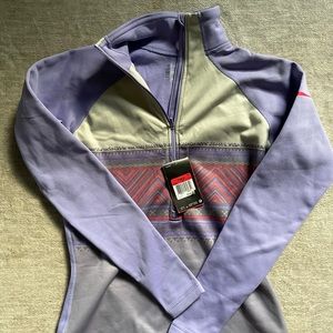 Womans Nike 1/2 zip